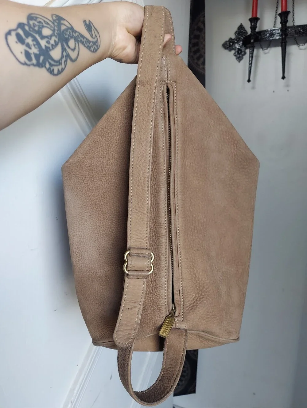 Vintage Coach Sonoma Collection Nubuc Sand Flat Pack Sling 4944⌛️